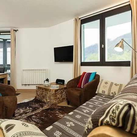 Apartment Balme 3b - A Mont Blanc Haven