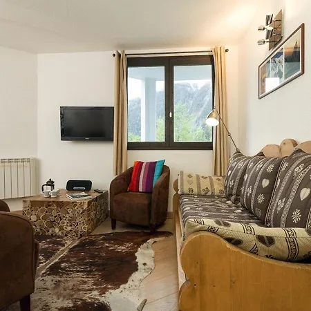 Balme 3b - A Mont Blanc Haven Apartment Chamonix